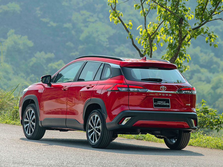 Toyota-Corolla-Cross-2024-2