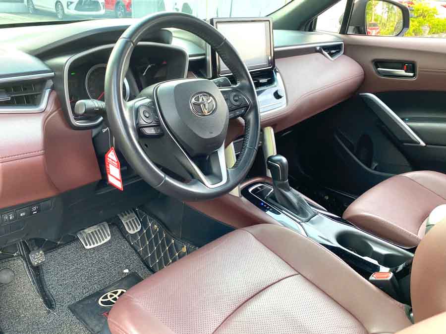 toyota-corolla-cross-16