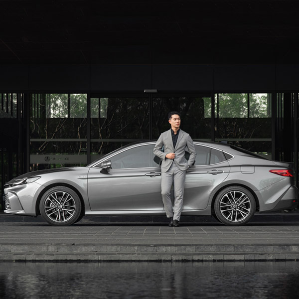 toyota-camry-2025-2