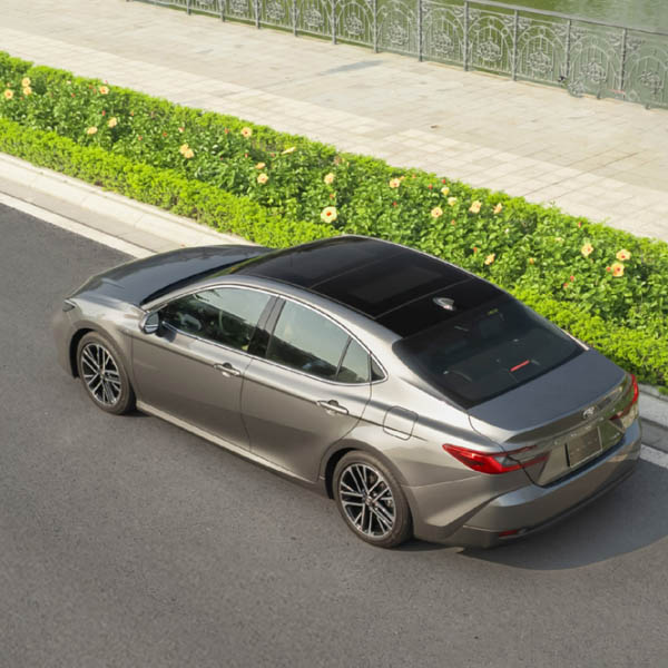 toyota-camry-2025-5